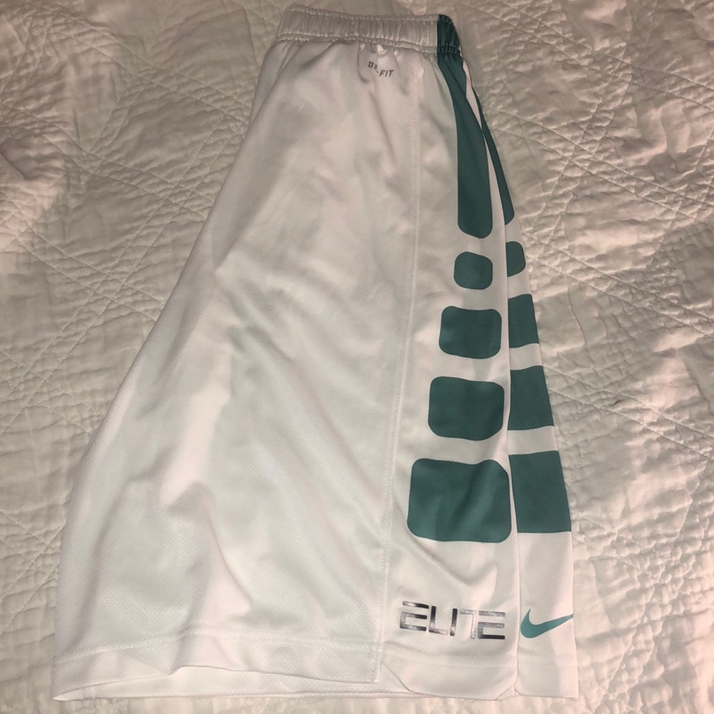 youth nike elite basketball shorts